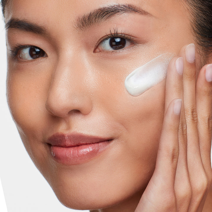Мінеральна сироватка SPF30 HydroPeptide Solar Dew